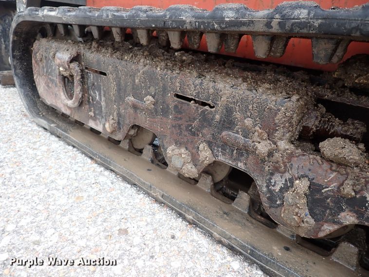 image for item DL7611 2006 Ditch Witch SK650  compact utility loader