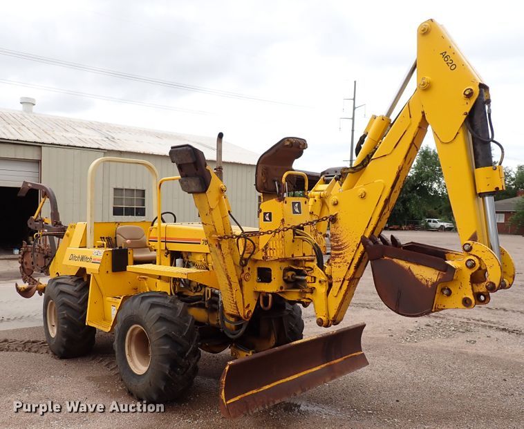 image for item DL7617 Ditch Witch 7610  trencher