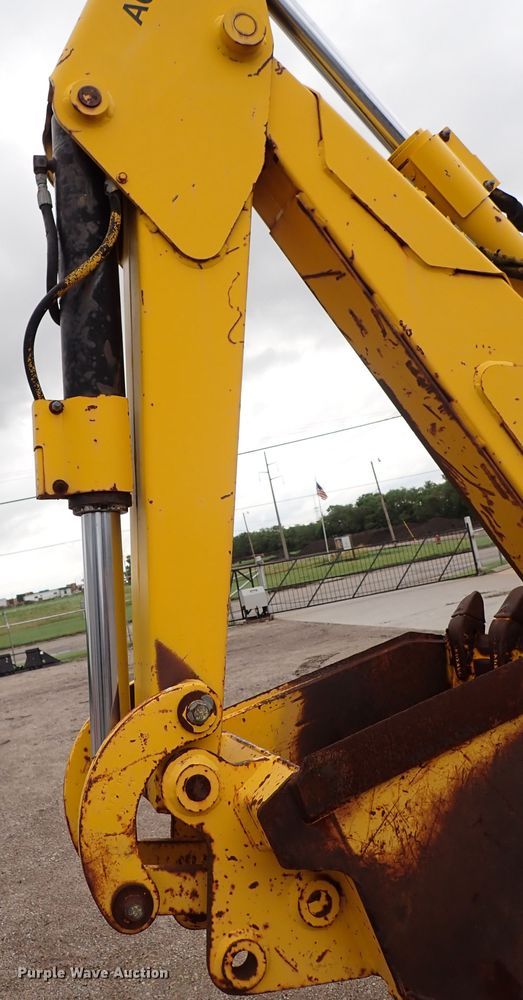 image for item DL7617 Ditch Witch 7610  trencher