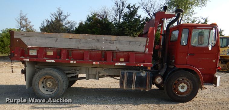 image for item DM0496 1987 Mack MS200P  dump truck