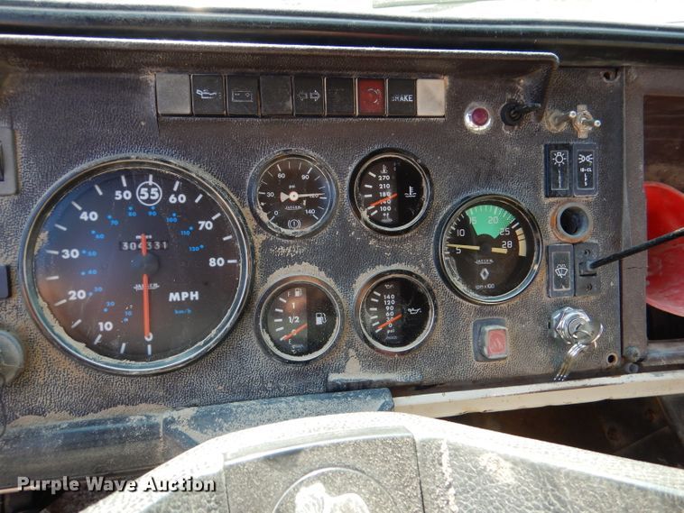 image for item DM0496 1987 Mack MS200P  dump truck