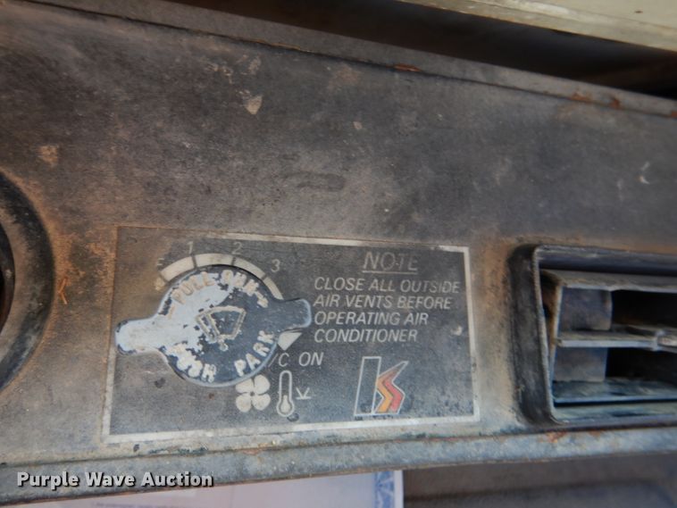 image for item DM0496 1987 Mack MS200P  dump truck