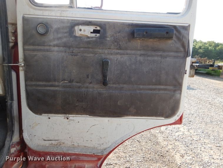 image for item DM0496 1987 Mack MS200P  dump truck