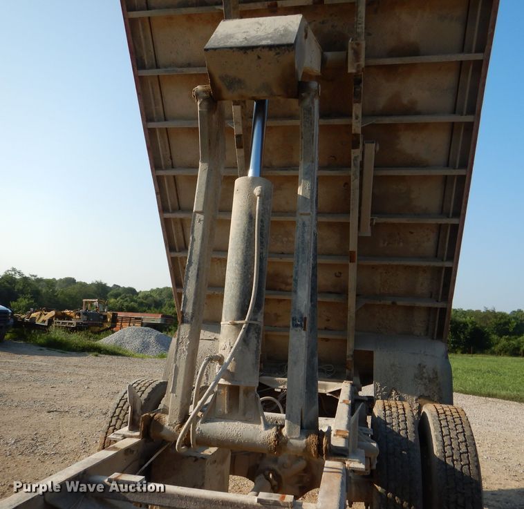 image for item DM0496 1987 Mack MS200P  dump truck