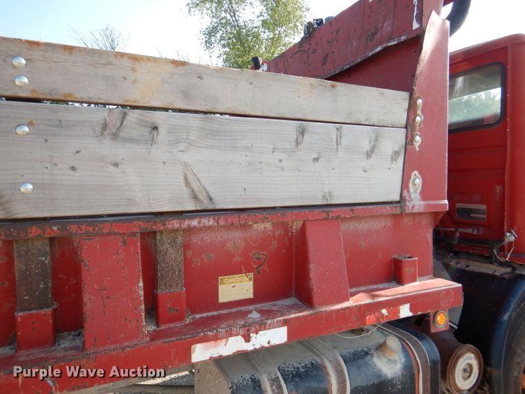 image for item DM0496 1987 Mack MS200P  dump truck