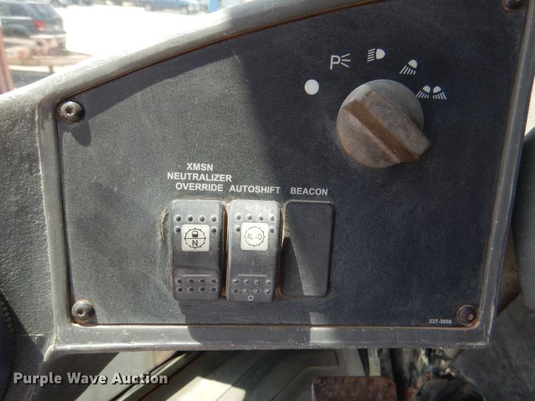 image for item DM0534 2006 Caterpillar 930G  wheel loader