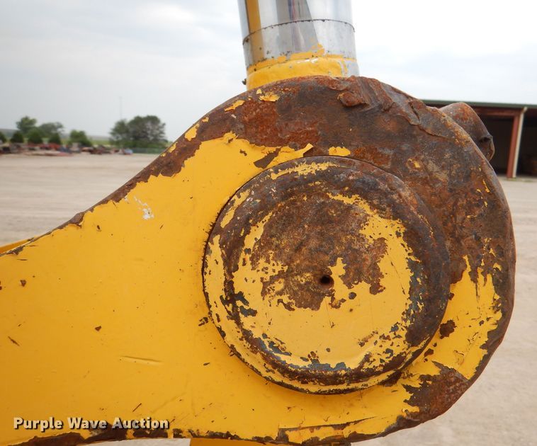 image for item DM1263 2005 Komatsu PC400LC-7L  excavator