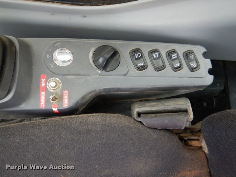 image for item DM1263 2005 Komatsu PC400LC-7L  excavator