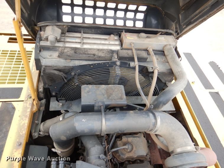 image for item DM1263 2005 Komatsu PC400LC-7L  excavator