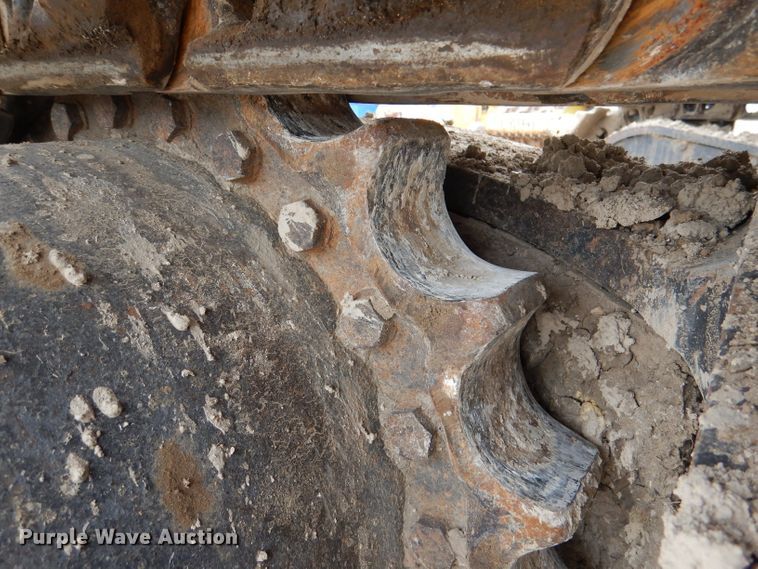 image for item DM1263 2005 Komatsu PC400LC-7L  excavator