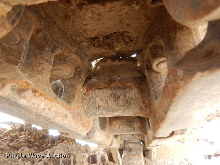 image for item DM1263 2005 Komatsu PC400LC-7L  excavator