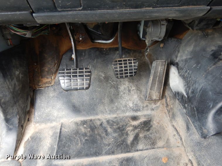 image for item DM2980 2000 GMC C7500  dump truck