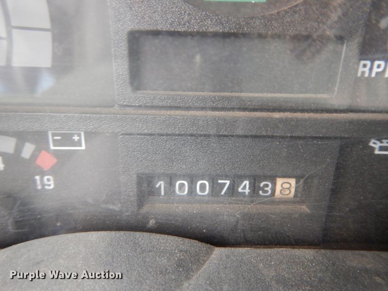 image for item DM2980 2000 GMC C7500  dump truck