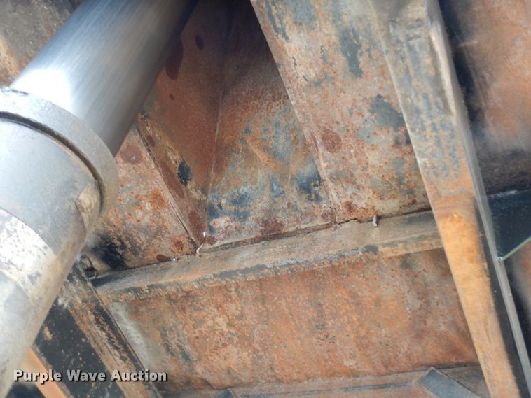 image for item DM2980 2000 GMC C7500  dump truck