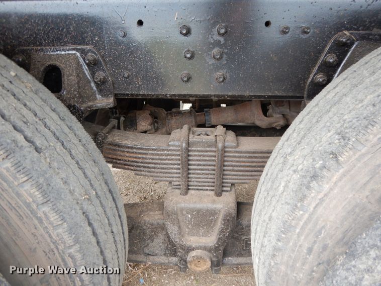 image for item DM2980 2000 GMC C7500  dump truck