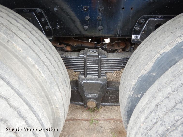 image for item DM2980 2000 GMC C7500  dump truck