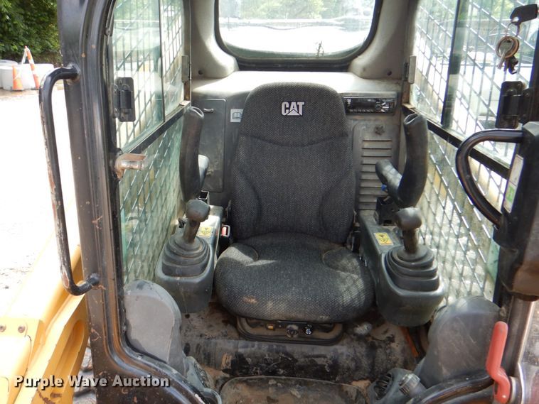 image for item DM3838 2016 Caterpillar 299D2 XHP  tracked skid steer loader