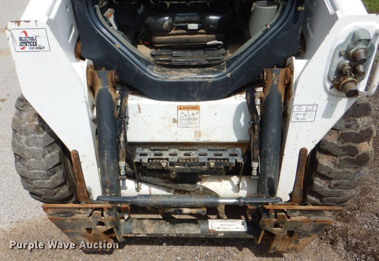 image for item DM3839 2016 Bobcat S570  skid steer loader