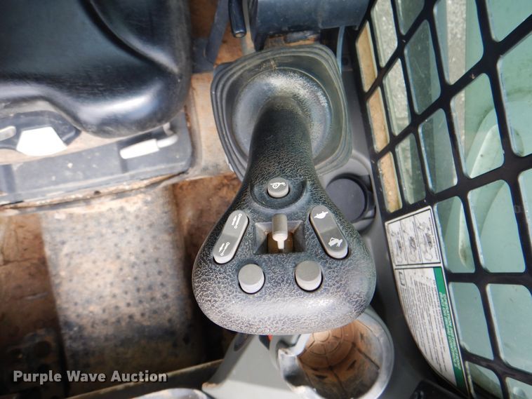 image for item DM3839 2016 Bobcat S570  skid steer loader