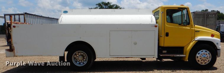 image for item DM3888 1996 Freightliner FL70  tank truck with pressure washer