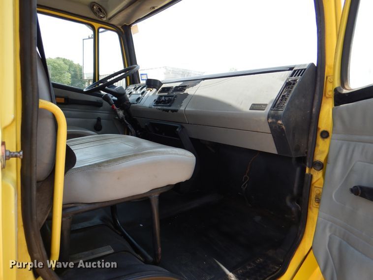 image for item DM3888 1996 Freightliner FL70  tank truck with pressure washer