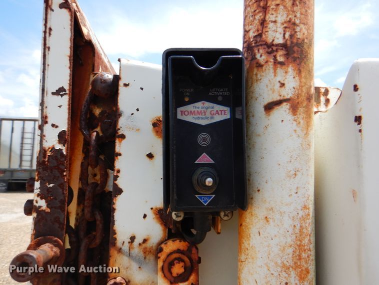 image for item DM3888 1996 Freightliner FL70  tank truck with pressure washer