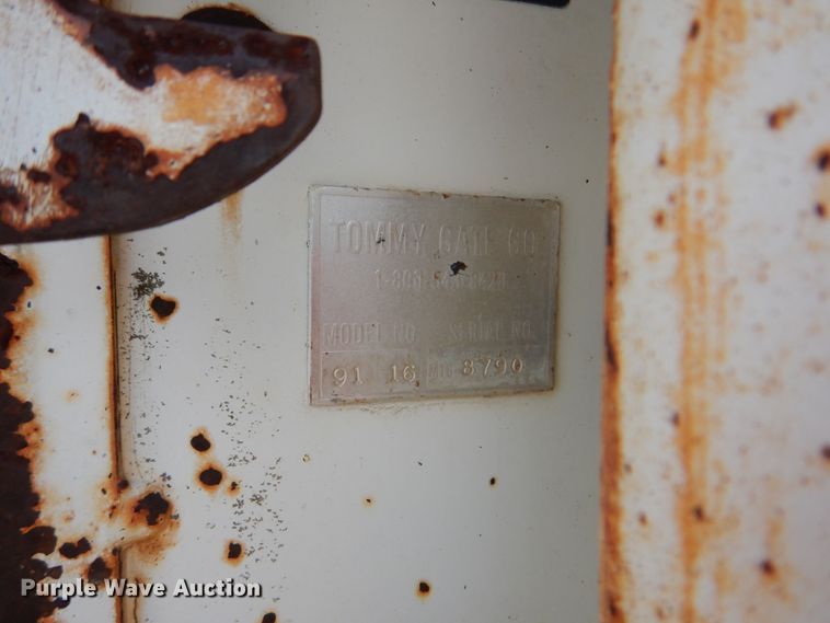 image for item DM3888 1996 Freightliner FL70  tank truck with pressure washer