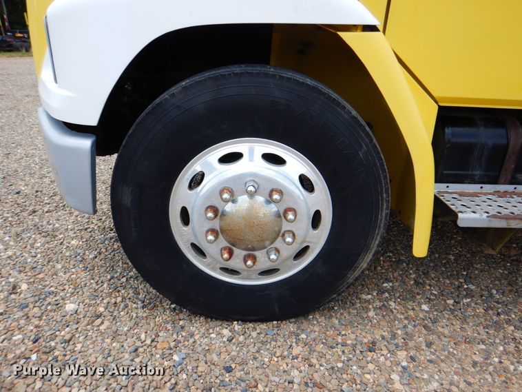 image for item DM3888 1996 Freightliner FL70  tank truck with pressure washer