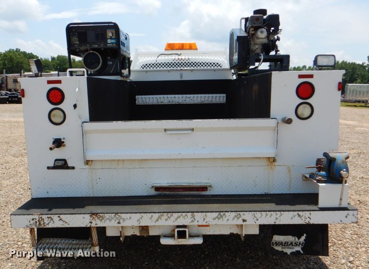 image for item DM3889 2011 Ford F550 Super Duty  utility / service truck