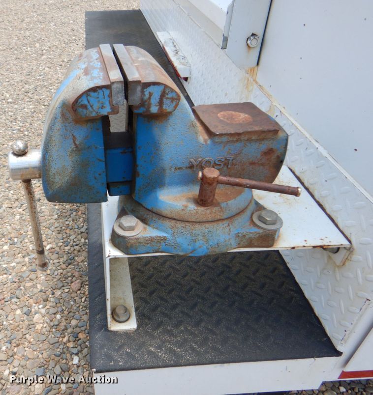 image for item DM3889 2011 Ford F550 Super Duty  utility / service truck