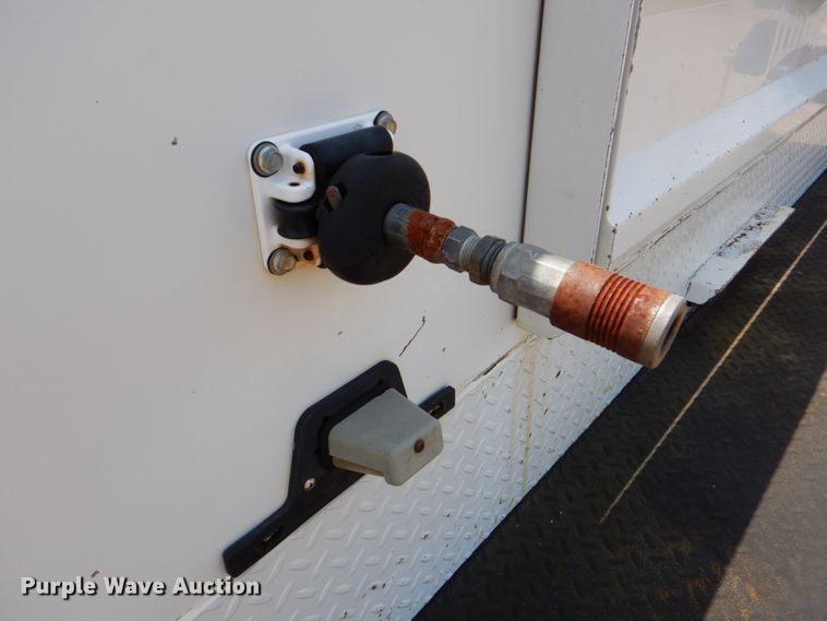 image for item DM3889 2011 Ford F550 Super Duty  utility / service truck