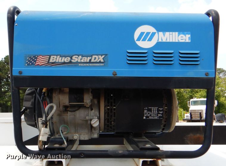 image for item DM3889 2011 Ford F550 Super Duty  utility / service truck