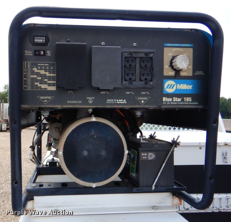 image for item DM3889 2011 Ford F550 Super Duty  utility / service truck