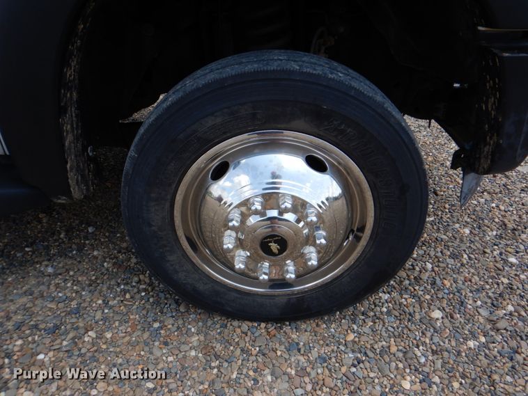 image for item DM3889 2011 Ford F550 Super Duty  utility / service truck