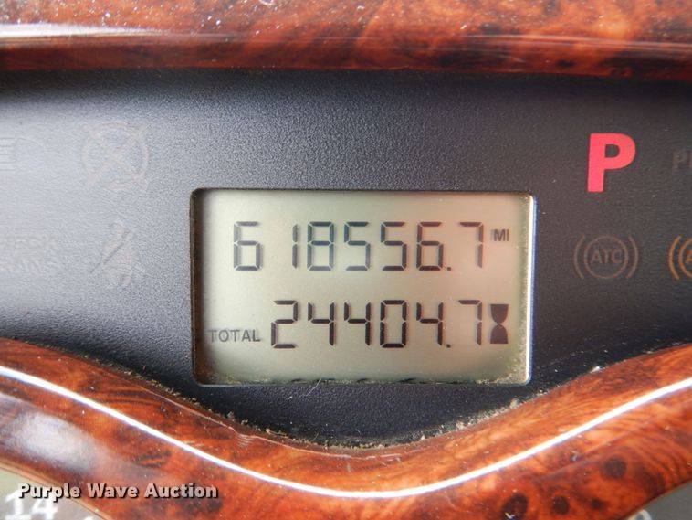 image for item DM3896 2006 Mack CHN613  dump truck