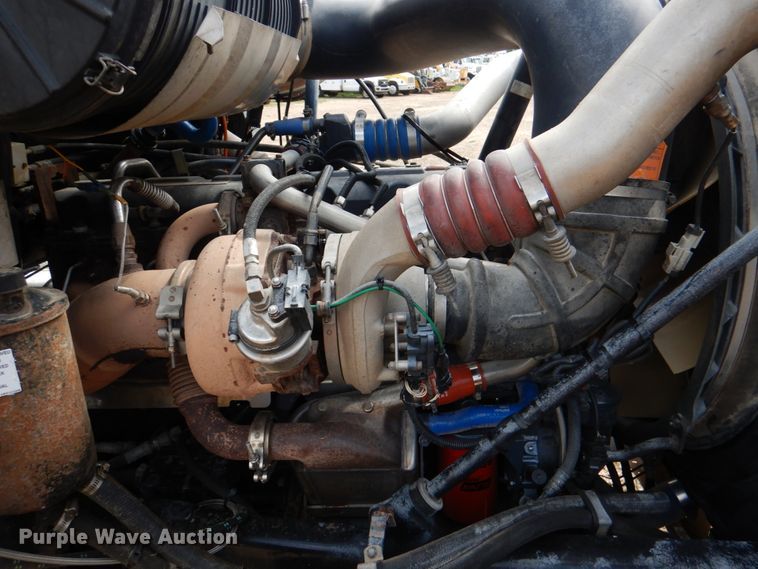 image for item DM3896 2006 Mack CHN613  dump truck