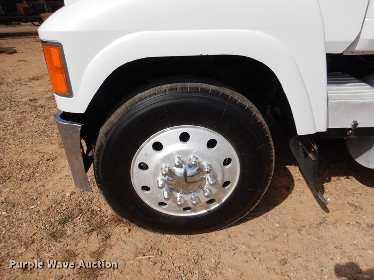 image for item DM3896 2006 Mack CHN613  dump truck