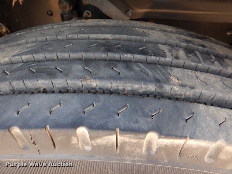 image for item DM3896 2006 Mack CHN613  dump truck