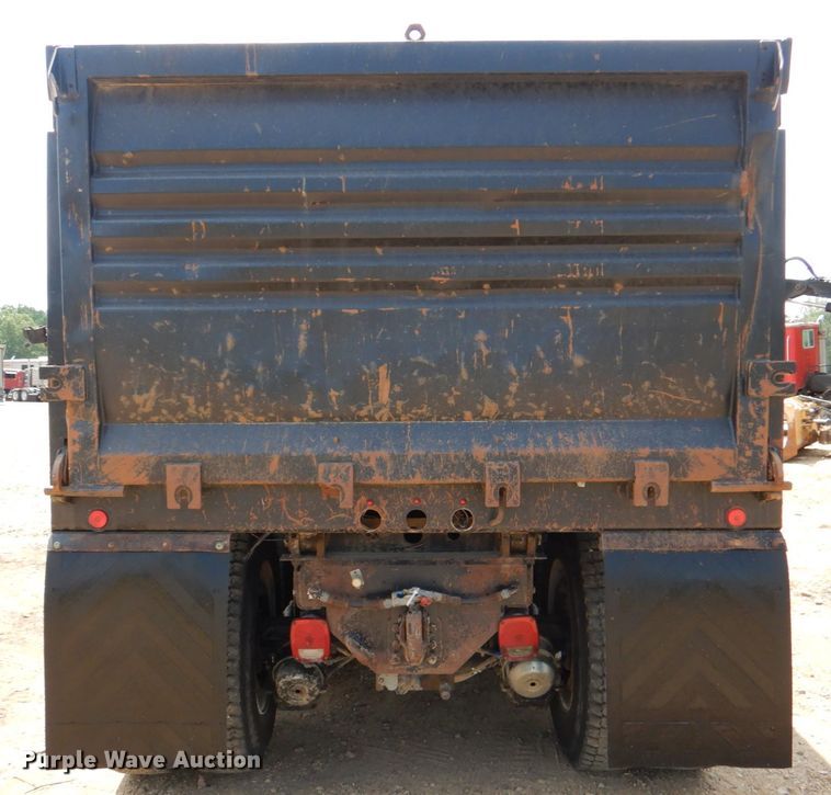 image for item DM3897 2007 Mack CHN613  dump truck