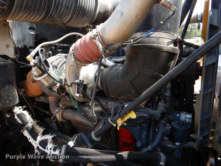 image for item DM3897 2007 Mack CHN613  dump truck