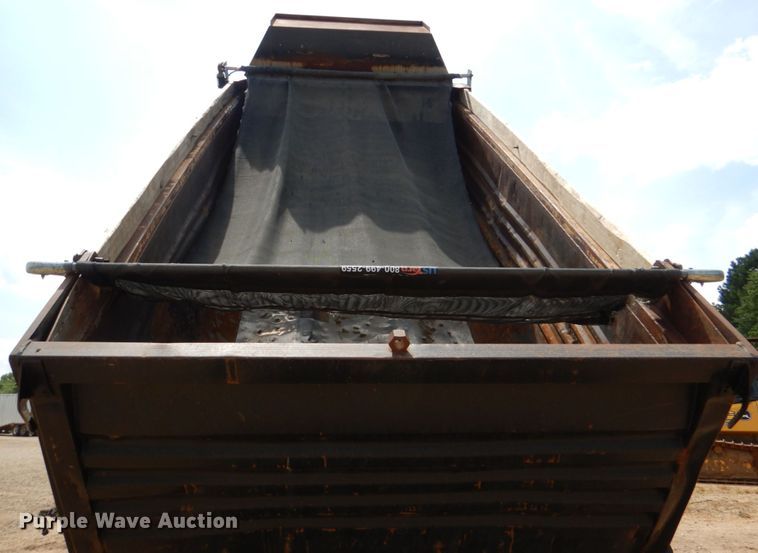 image for item DM3897 2007 Mack CHN613  dump truck