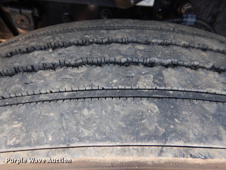 image for item DM3897 2007 Mack CHN613  dump truck