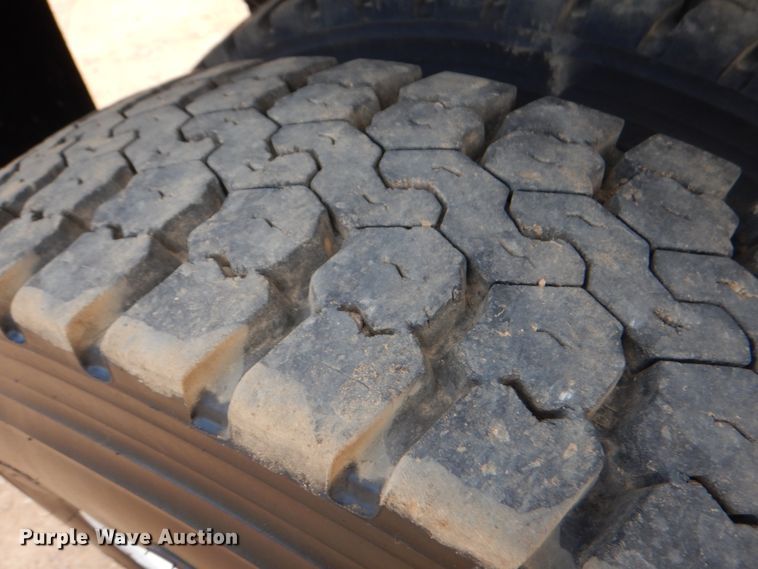 image for item DM3897 2007 Mack CHN613  dump truck