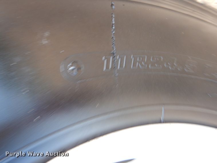 image for item DM3897 2007 Mack CHN613  dump truck