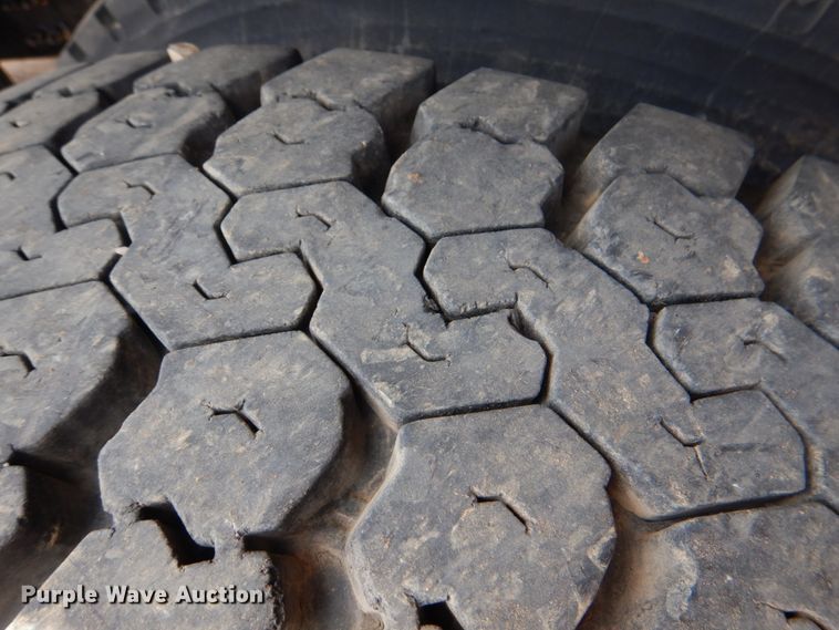 image for item DM3897 2007 Mack CHN613  dump truck