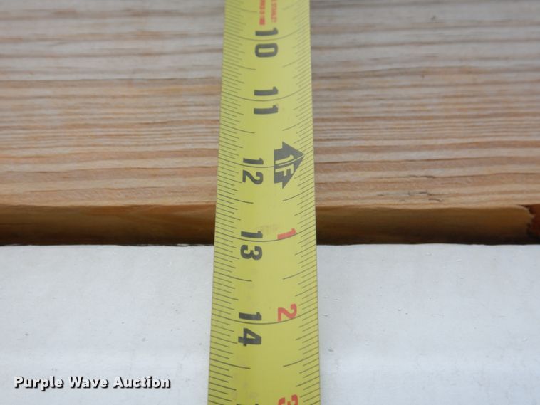 image for item DM3899 2004 International 7400  dump truck