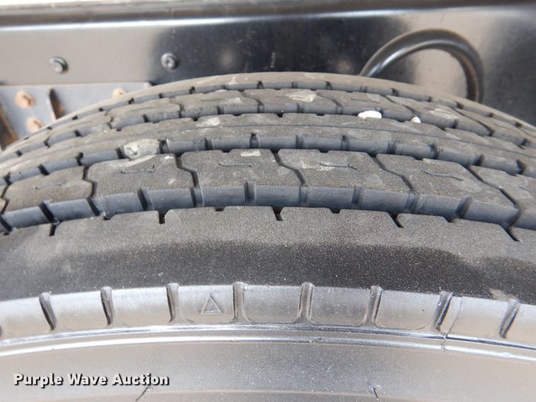 image for item DM3899 2004 International 7400  dump truck