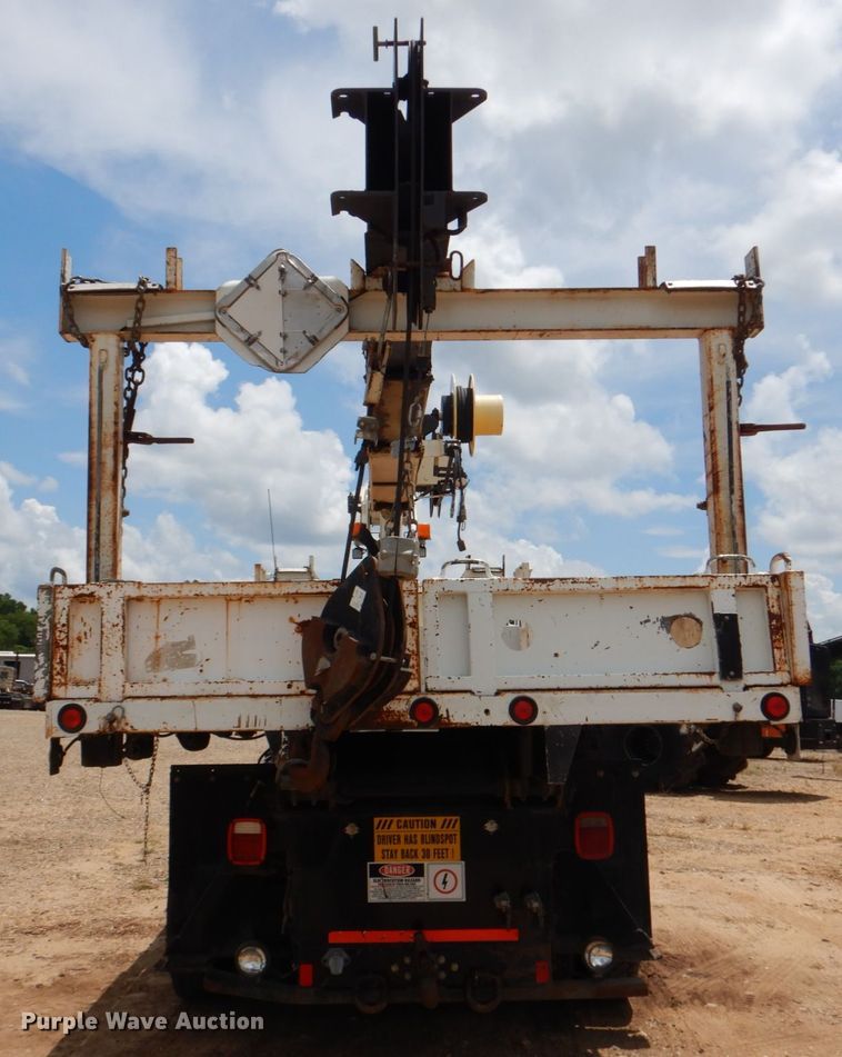 image for item DM3902 2009 Sterling LT9500  crane truck