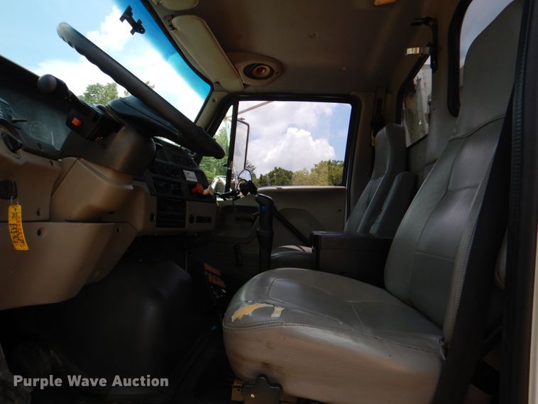 image for item DM3902 2009 Sterling LT9500  crane truck