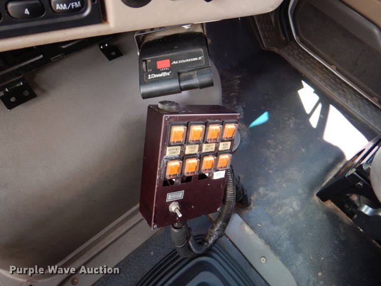 image for item DM3902 2009 Sterling LT9500  crane truck